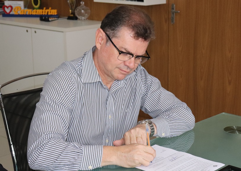 Funpec e Prefeitura de Parnamirim-RN assinam contrato para consultoria na licitação de transportes públicos